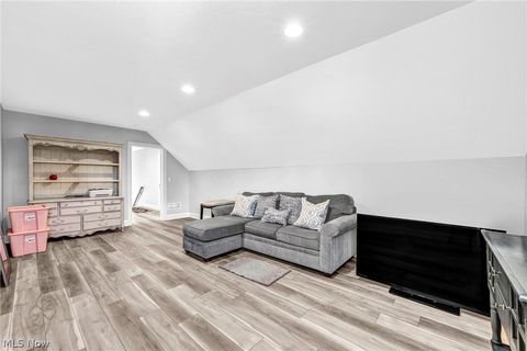 Tiny photo for 8761 Windfall Court, North Royalton, OH 44133 (MLS # 5190257)