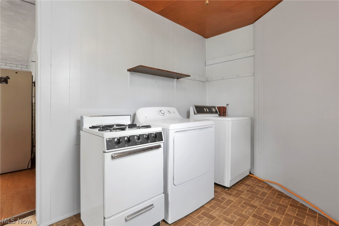 Village/Corning - Residential