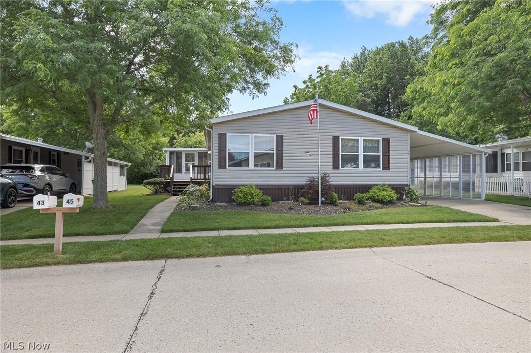 45 Periwinkle Drive