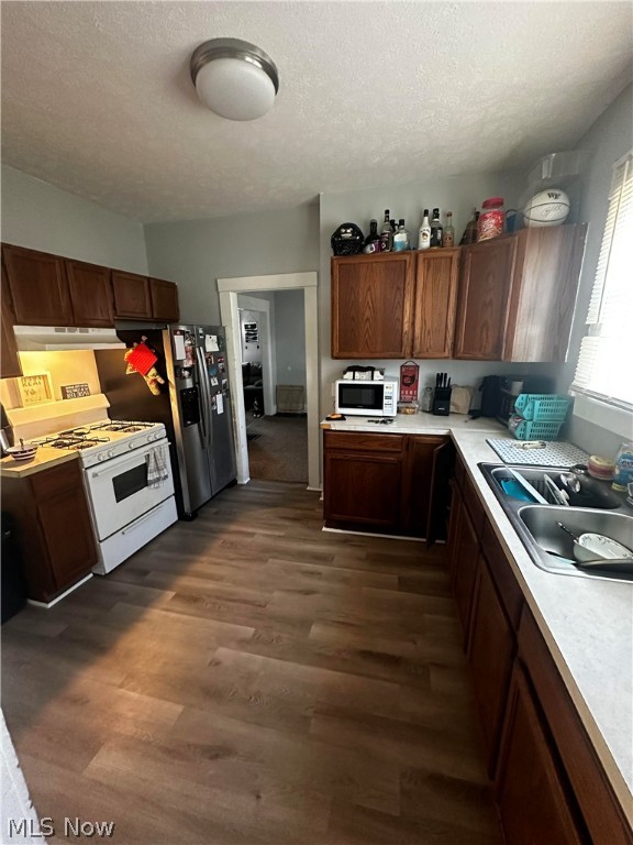 Hall - Residential Lease