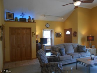 Mayfield 01 - Residential