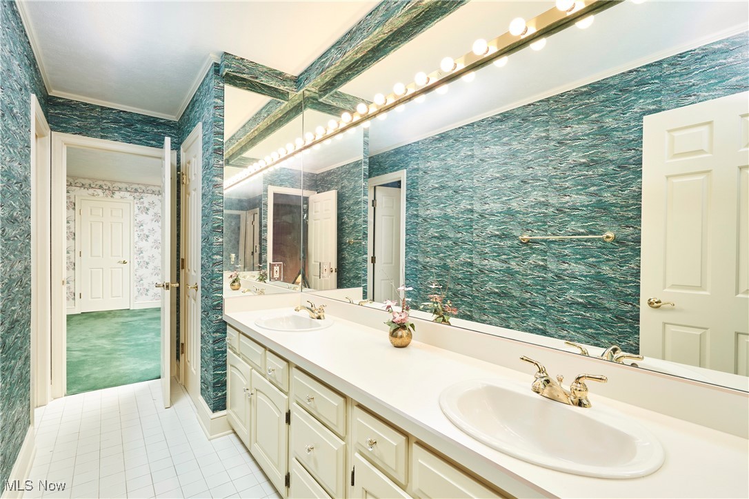 Sanctuary Bath - Residential