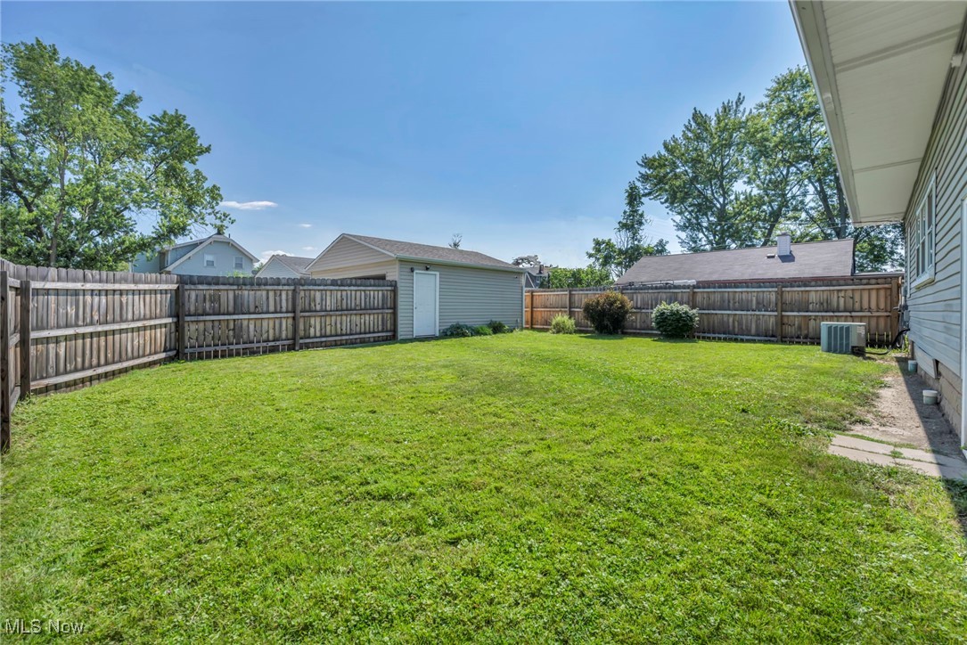 3303 Tuxedo Avenue