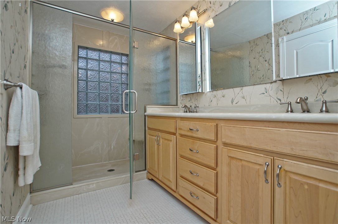 Auburn Hills Condominiums - Residential