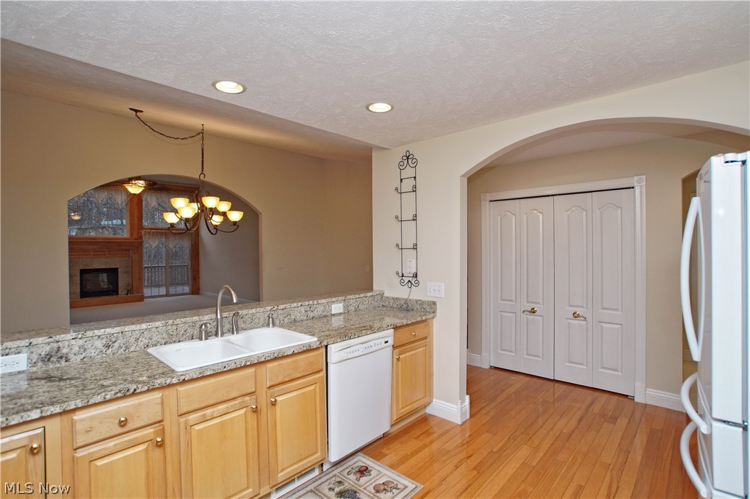 Auburn Hills Condominiums - Residential