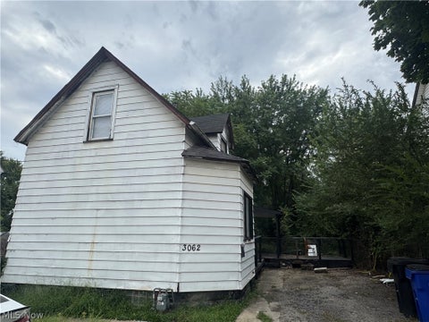 Homes For Sale - 3062 E 67th Street<br/> Cleveland, OH 44127