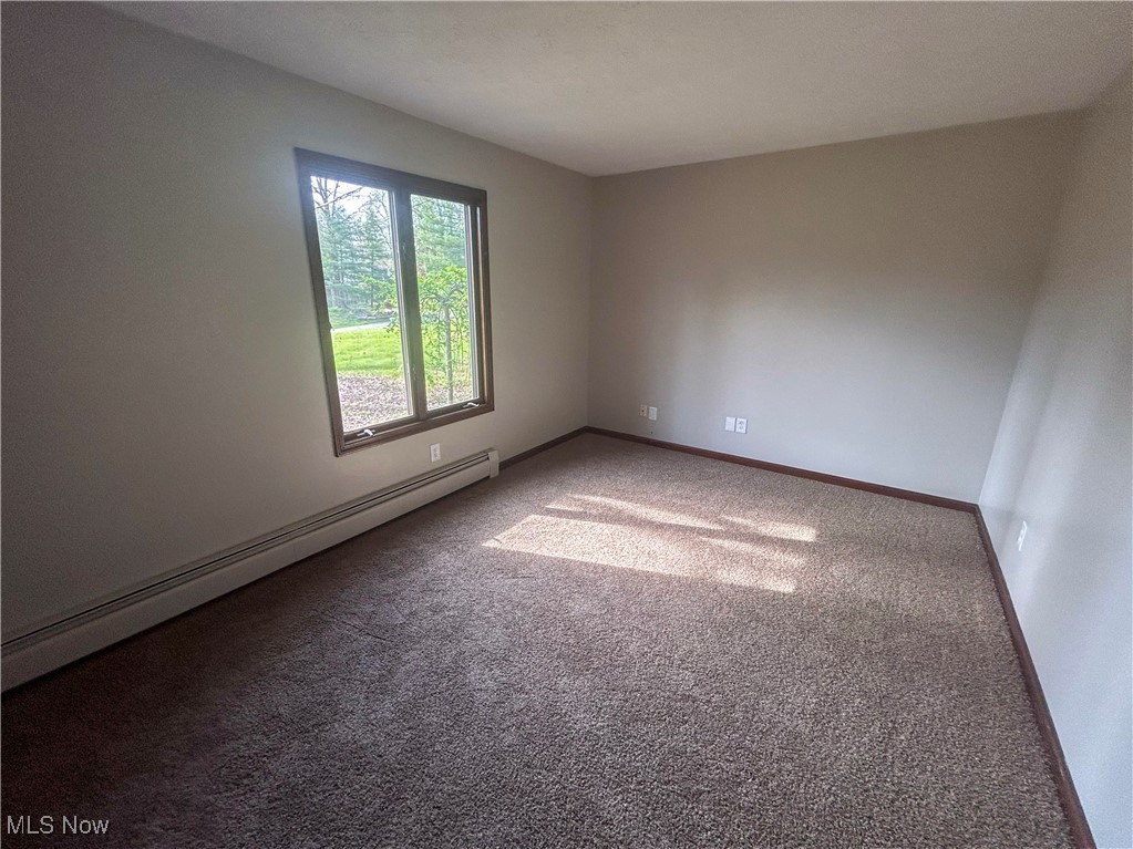 3013 Whispering Pines Drive, Canfield, Ohio image 11