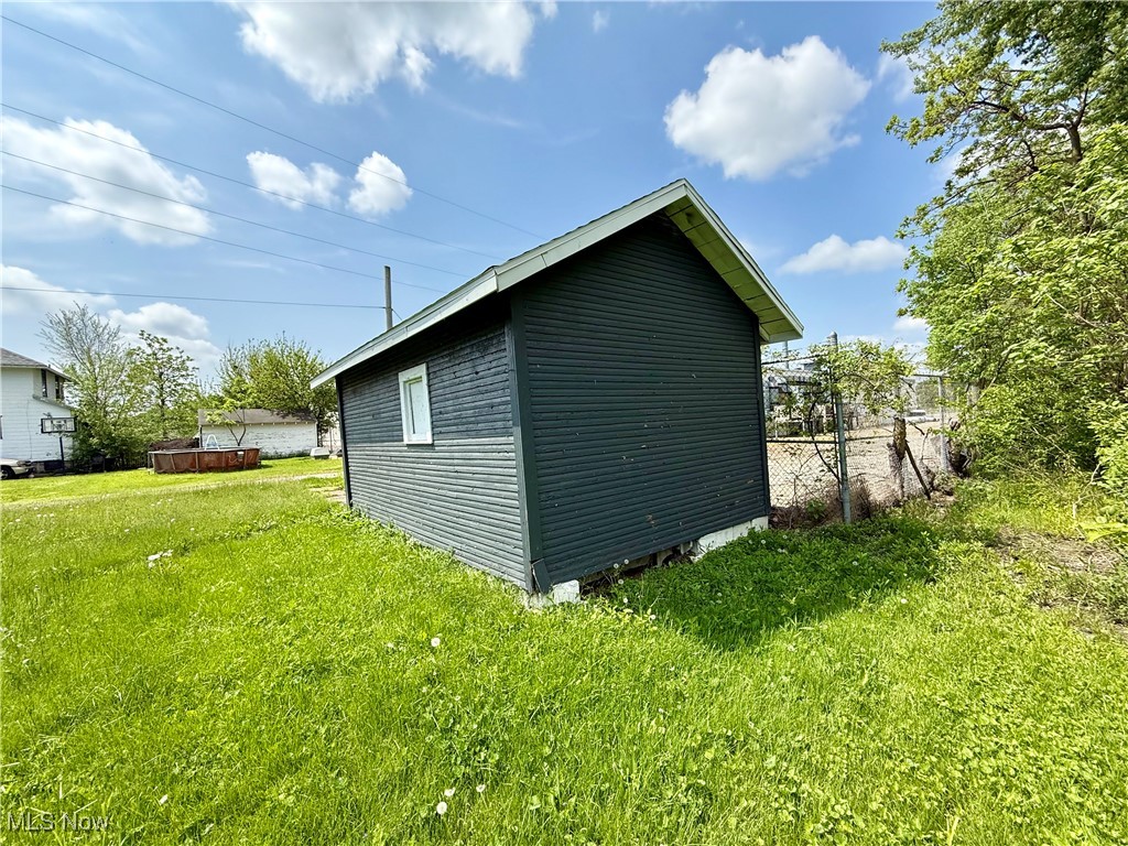 727 N Baxter Street, Lima, Ohio image 4