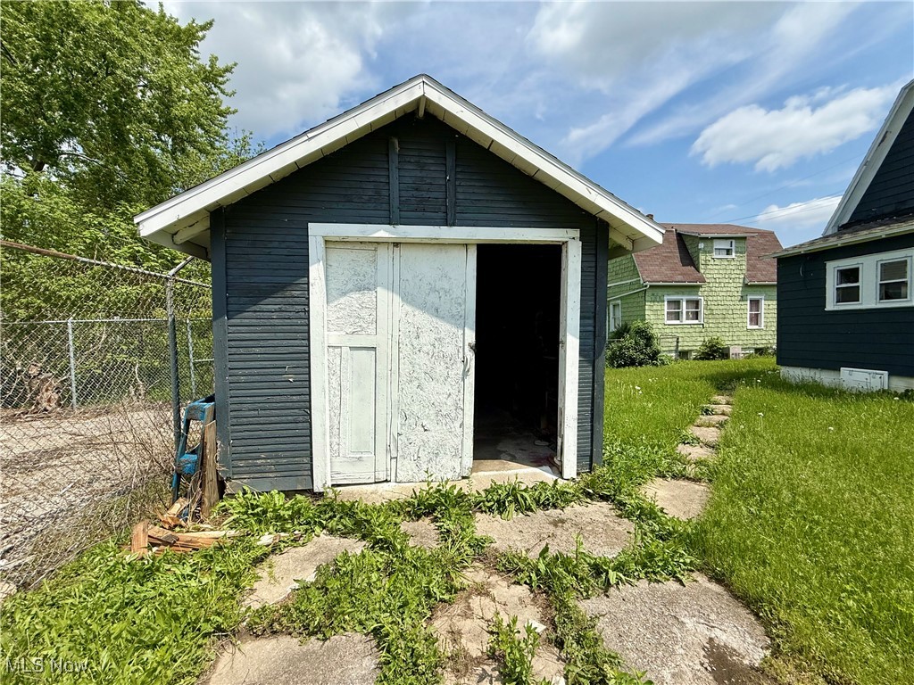727 N Baxter Street, Lima, Ohio image 6