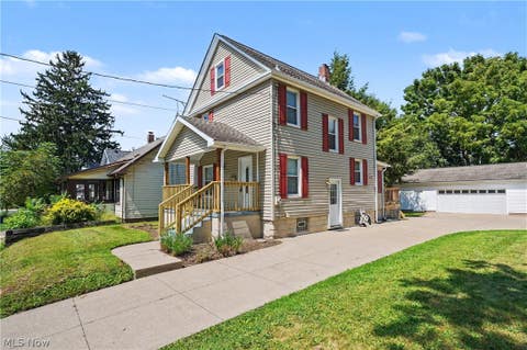 Tiny photo for 1233 McIntosh Avenue, Akron, OH 44314 (MLS # 5238025)