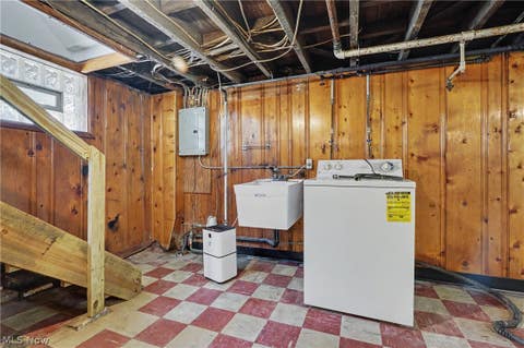Tiny photo for 1233 McIntosh Avenue, Akron, OH 44314 (MLS # 5238025)