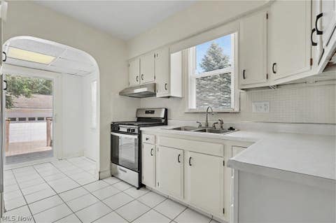 Tiny photo for 1233 McIntosh Avenue, Akron, OH 44314 (MLS # 5238025)