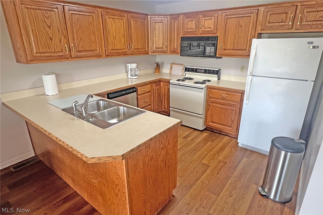 Kelleys Island Quarry Condo - Residential