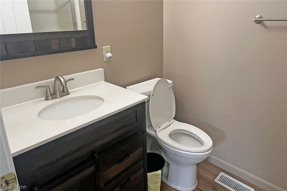 Kelleys Island Quarry Condo - Residential