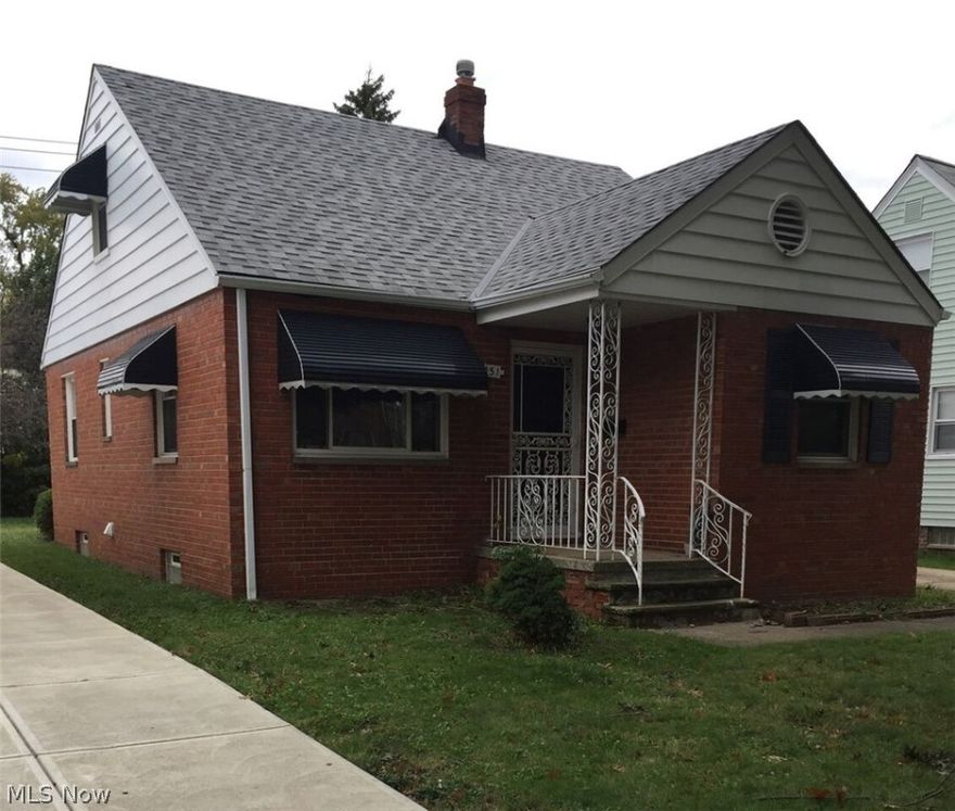 21151 Crystal Avenue, Euclid - 3 bedroom 1.5 bathroom brick bungalow home!

$895 rent / $895 deposit
$25 application fee per adult
1-2 pets OK With additional deposit
NO CMHA / NO SEC 8 / NO SMOKING

Really lovely brick bungalow home that has tons of space and was just refreshed! Kitchen offers wrap around counter/cabinet space, gas stove is provided (tenant must supply their own fridge, or we can provide for $25/month).  Kitchen has eat in area and leads to dining space and full living room that has hardwood flooring.  2 bedrooms on the 1st floor, and large 3rd bedroom with walk in cedar closer on the 2nd floor.  Basement offer a half bathroom and laundry room with washer/dryer hook ups.  The full bathroom on the 1st floor has tub/shower combo! 1 car detached garage, central air conditioning!

Tenant pays all utilities including water/sewer, gas and electric; and is responsible for lawn care and snow removal.