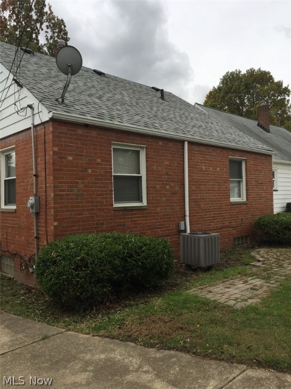 Utopia Beach - Residential Lease