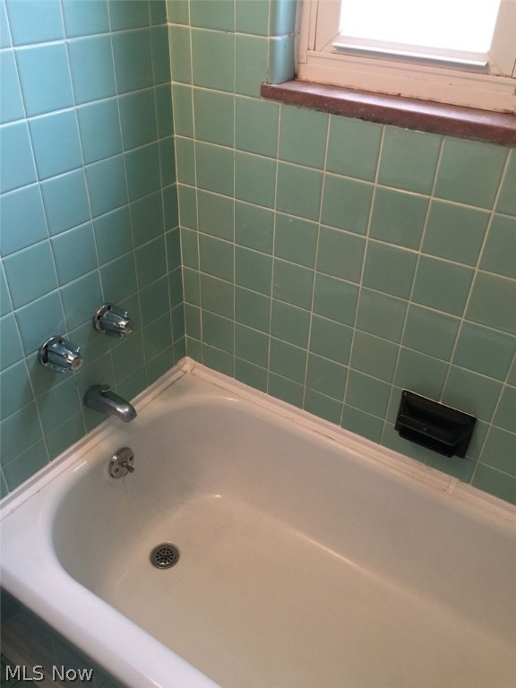 Utopia Beach - Residential Lease