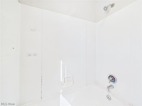 Tiny photo for 533 Gage Street, Akron, OH 44311 (MLS # 5203207)