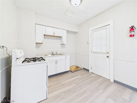 Tiny photo for 533 Gage Street, Akron, OH 44311 (MLS # 5203207)