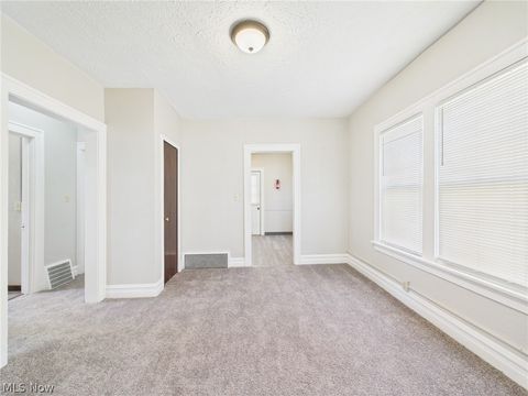 Tiny photo for 533 Gage Street, Akron, OH 44311 (MLS # 5203207)