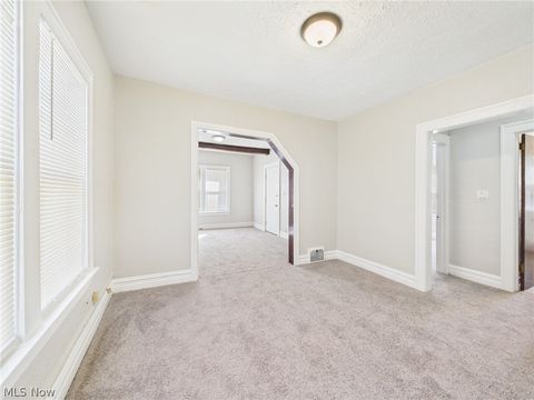 Tiny photo for 533 Gage Street, Akron, OH 44311 (MLS # 5203207)