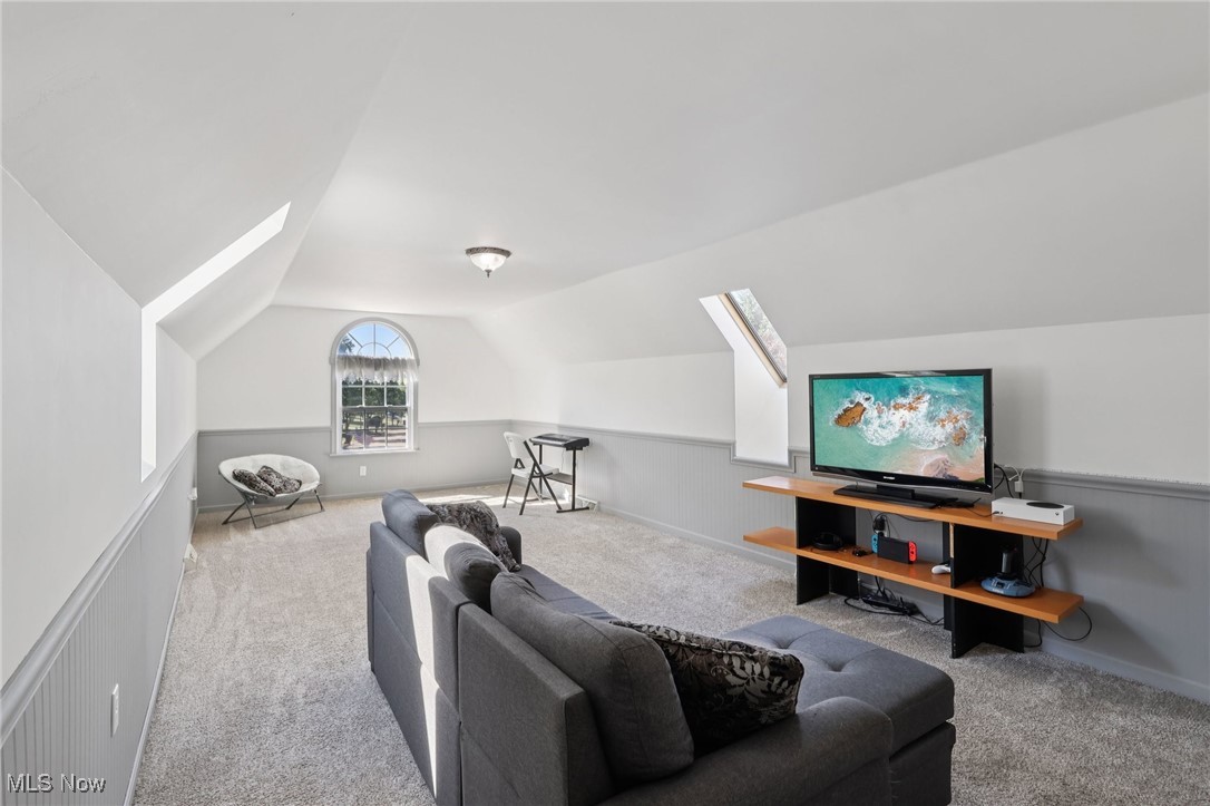 Ivanhoe Woods - Residential