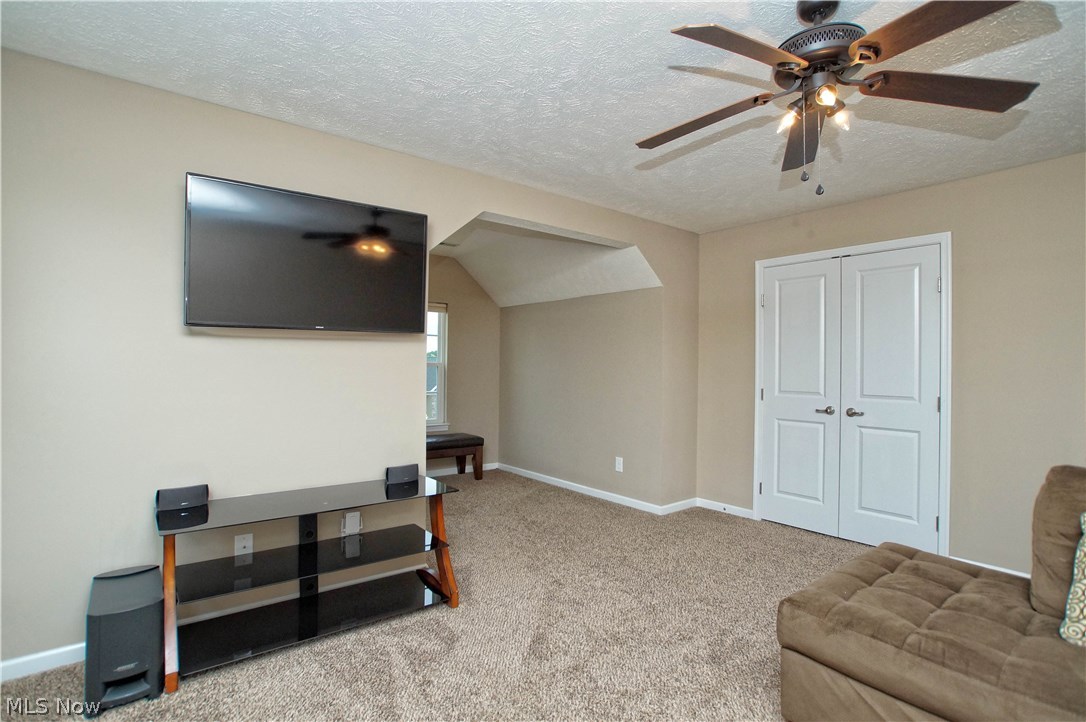 The Enclave At Shale Creek - Residential