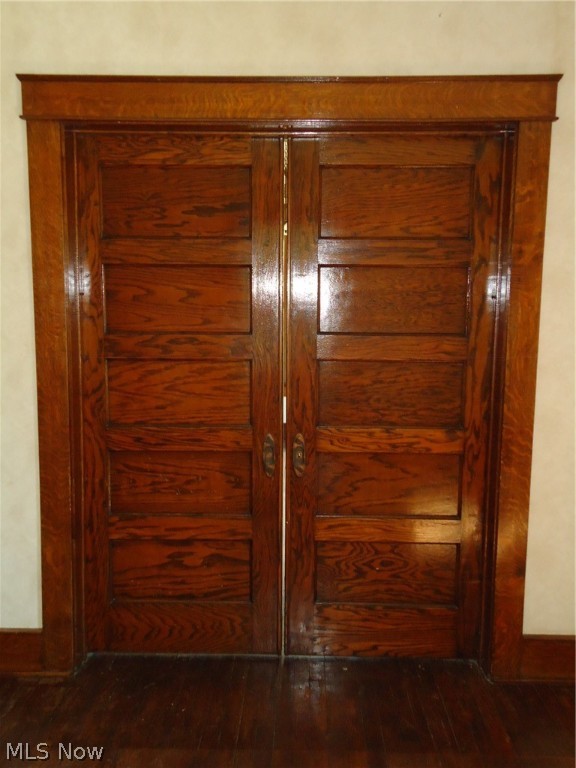 Village/Hartville - Commercial Sale