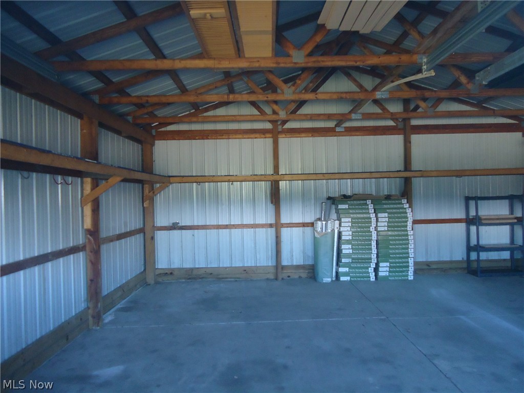 Village/Hartville - Commercial Sale