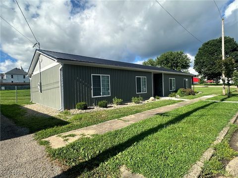 Tiny photo for 41 W Bell Avenue, Mcconnelsville, OH 43756 (MLS # 5141134)