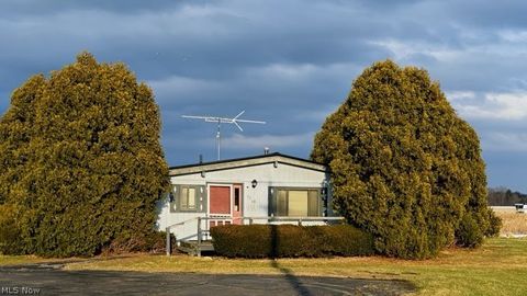 Homes For Sale - 5276 Rome Rock Creek Road<br/> Ashtabula County, Rome, OH 44085