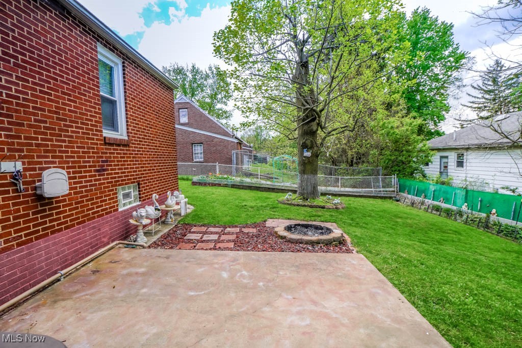 3729 Grunder Avenue, Canton, Ohio image 32