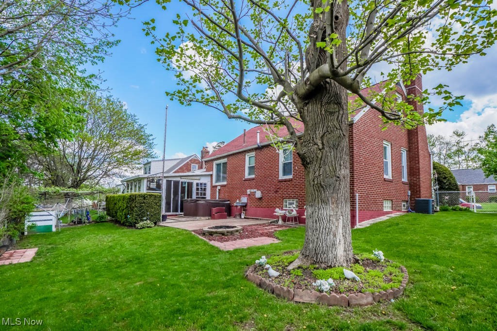 3729 Grunder Avenue, Canton, Ohio image 34