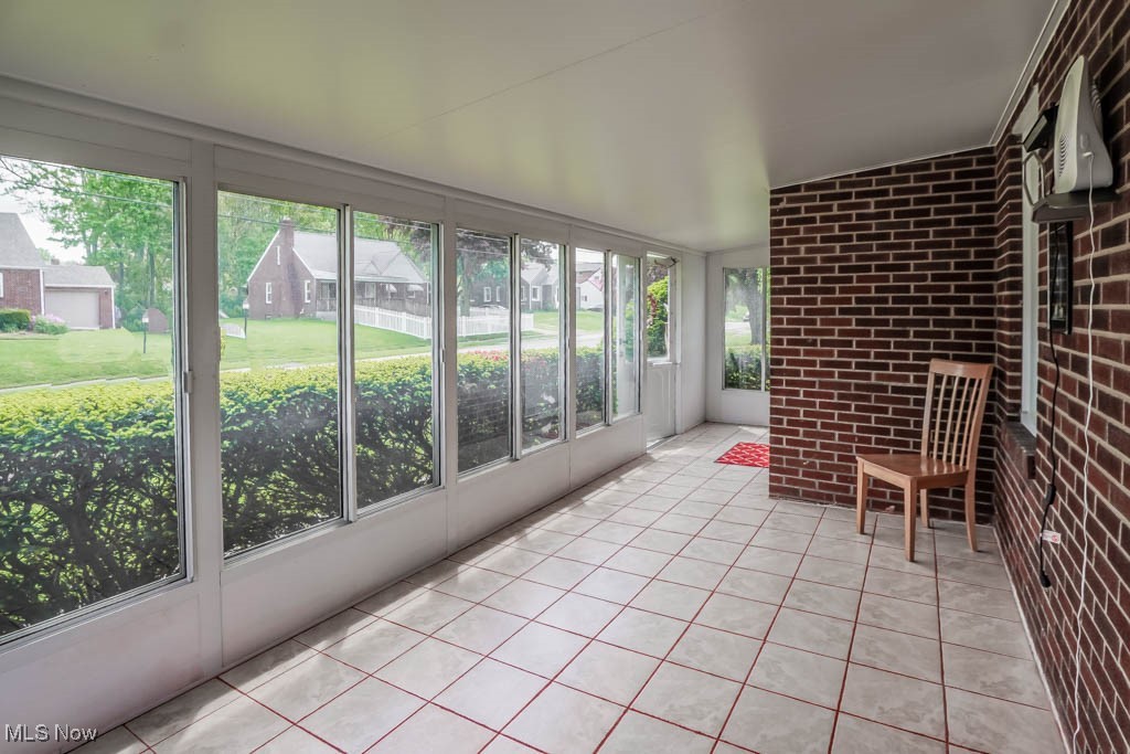 3729 Grunder Avenue, Canton, Ohio image 3