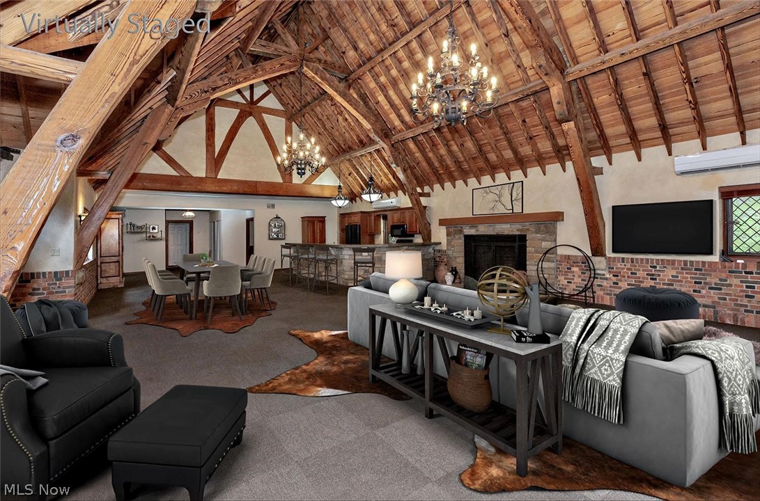 7020 S Woodland Road