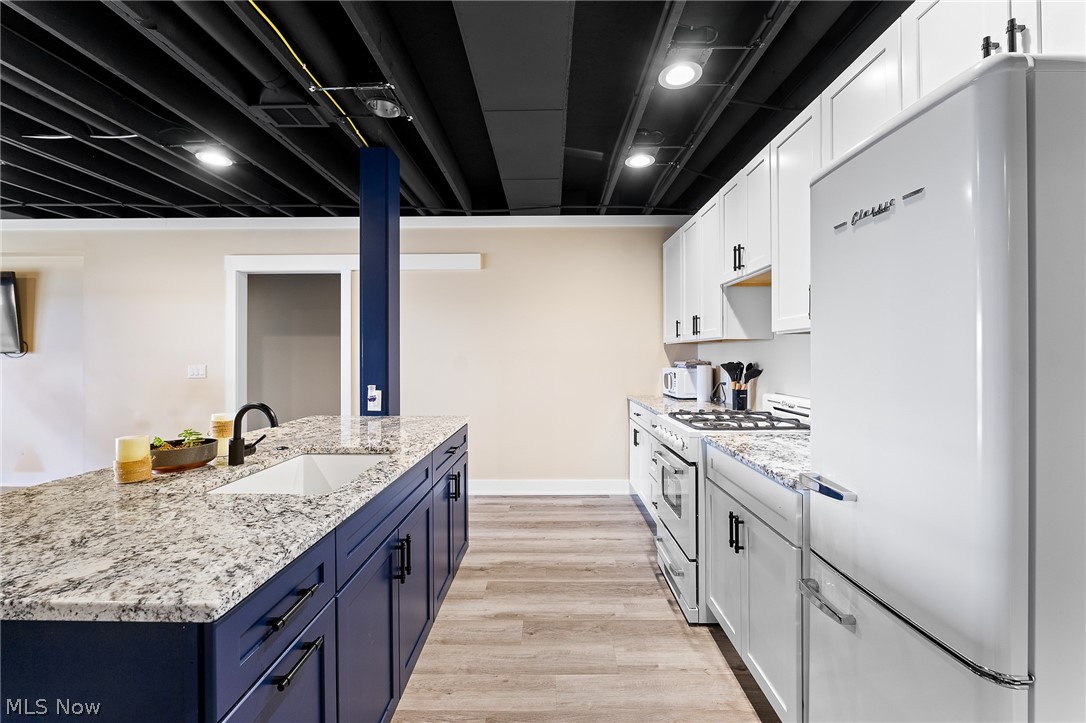 Pine Lake Reserve - Residential