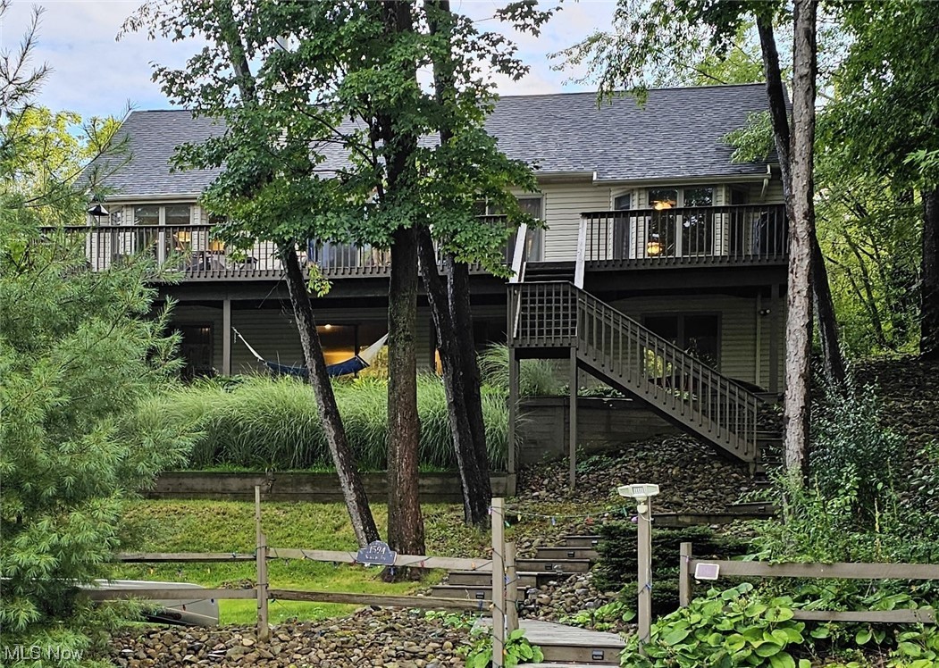 Roaming Rock - Residential