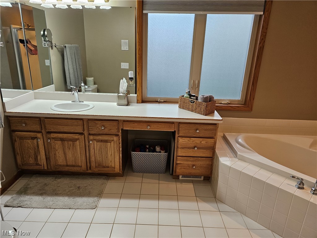 Roaming Rock - Residential