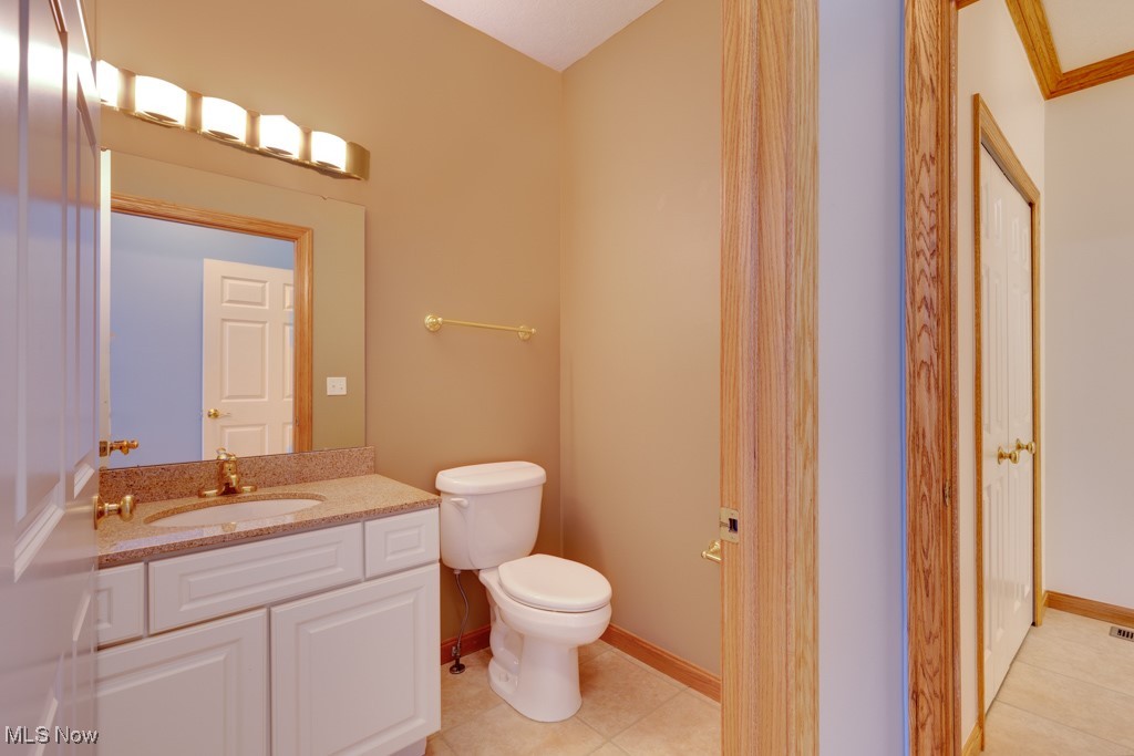615 Crystal Brooke Drive, Hinckley, Ohio image 30
