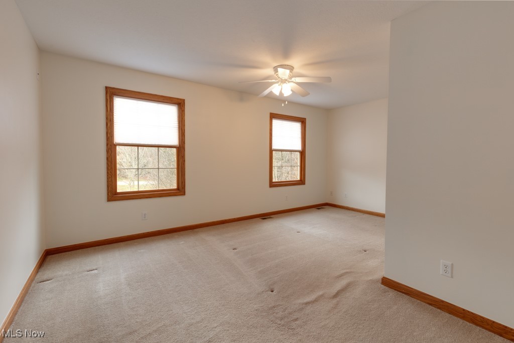 615 Crystal Brooke Drive, Hinckley, Ohio image 21