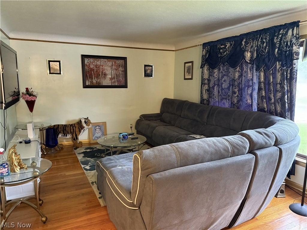 23478 Hillcroft Drive