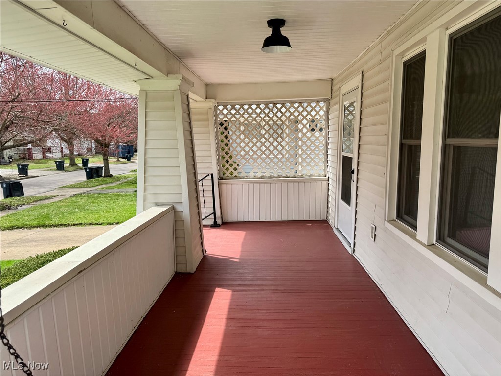 163 E Mapledale Avenue, Akron, Ohio image 4