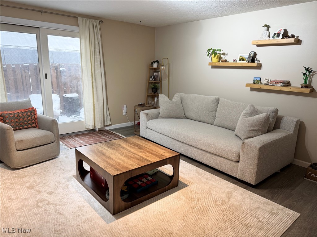 Puritas Park Twnhse Residential - Residential