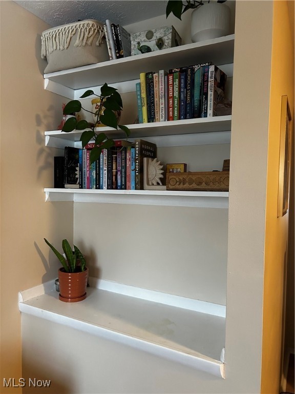 Puritas Park Twnhse Residential - Residential