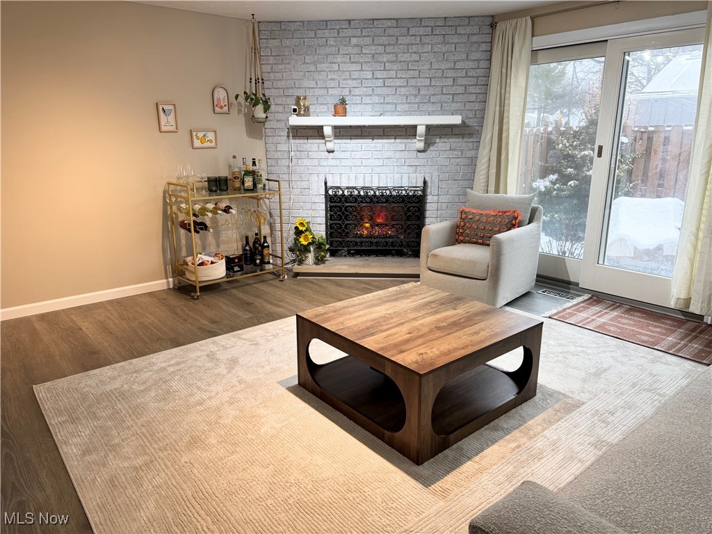 Puritas Park Twnhse Residential - Residential