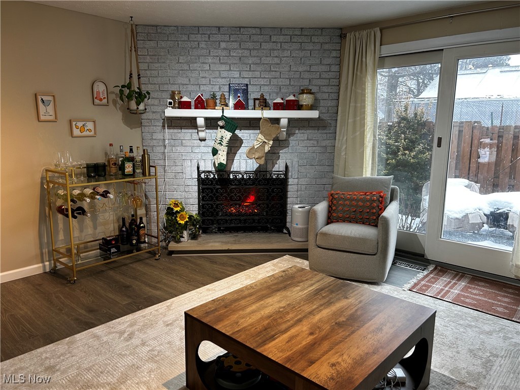 Puritas Park Twnhse Residential - Residential