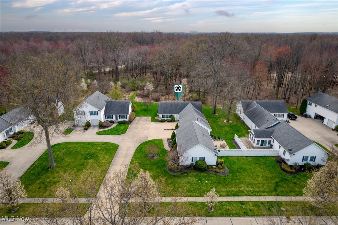 3943 Hilltop Drive, Vermilion, Ohio image 42