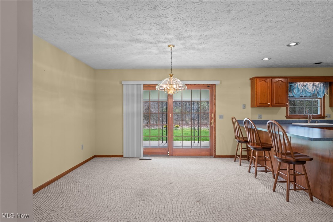 3943 Hilltop Drive, Vermilion, Ohio image 4