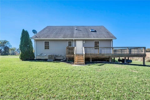 Tiny photo for 434 US Highway 224, Sullivan, OH 44880 (MLS # 5255540)