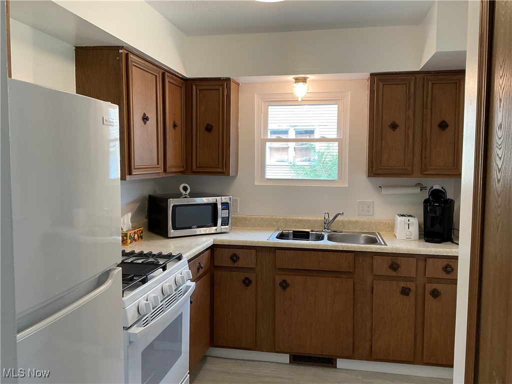 3459 E 117th Street, Cleveland, Ohio image 2